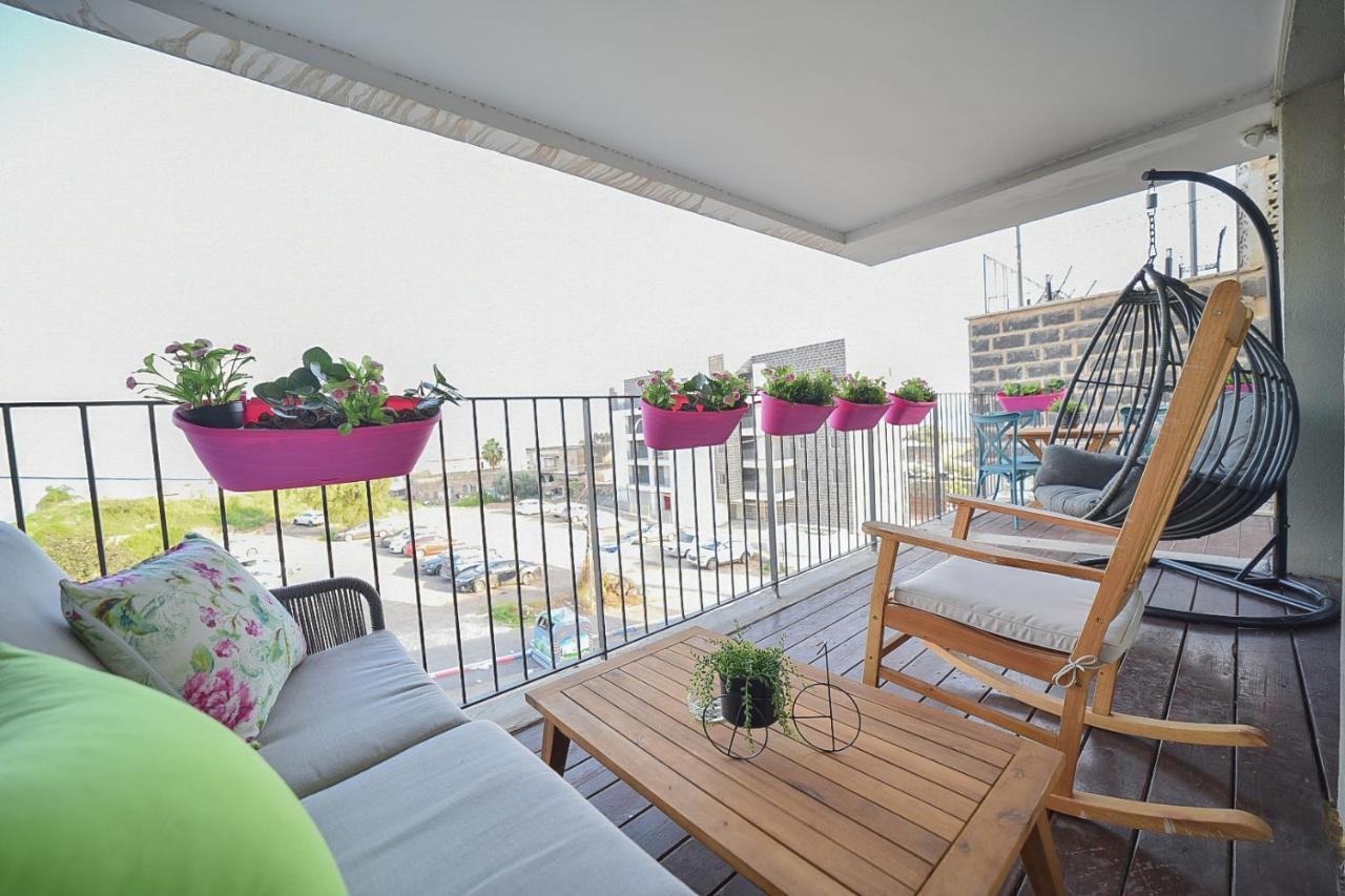 Yalarent Migdalor Boutique Apartments With Sea Views 티베리아 외부 사진