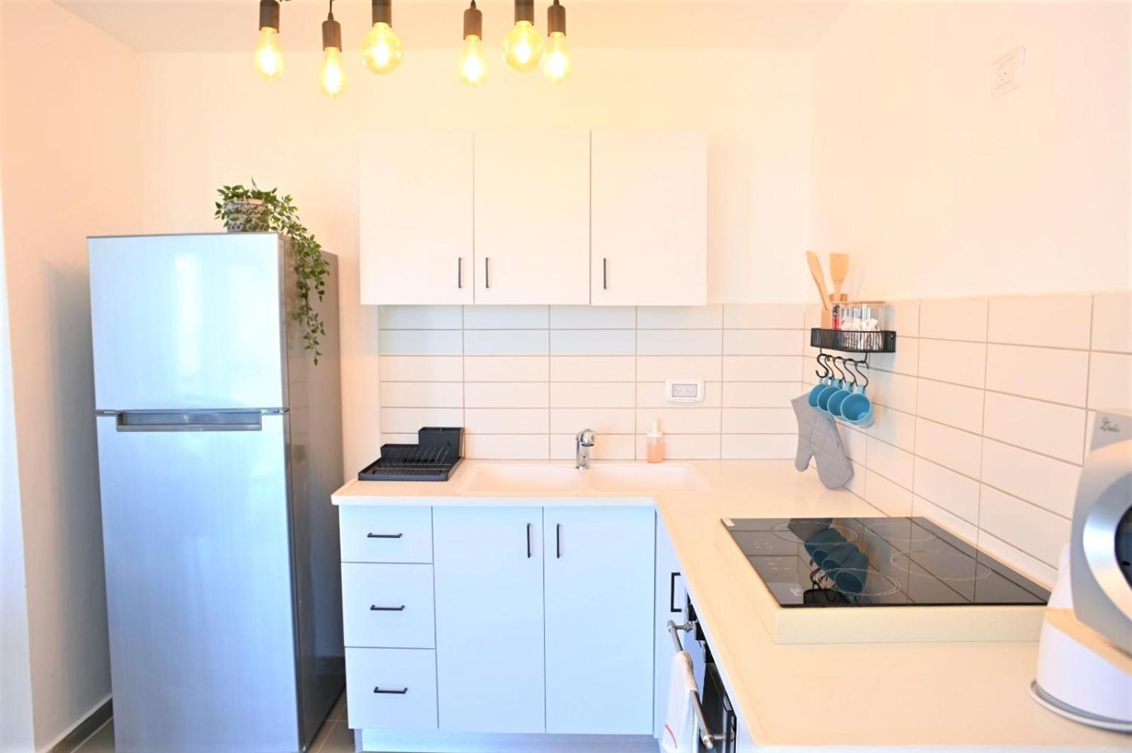 Yalarent Migdalor Boutique Apartments With Sea Views 티베리아 외부 사진